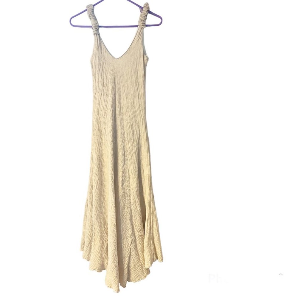 Elegant Cream Maxi Dress